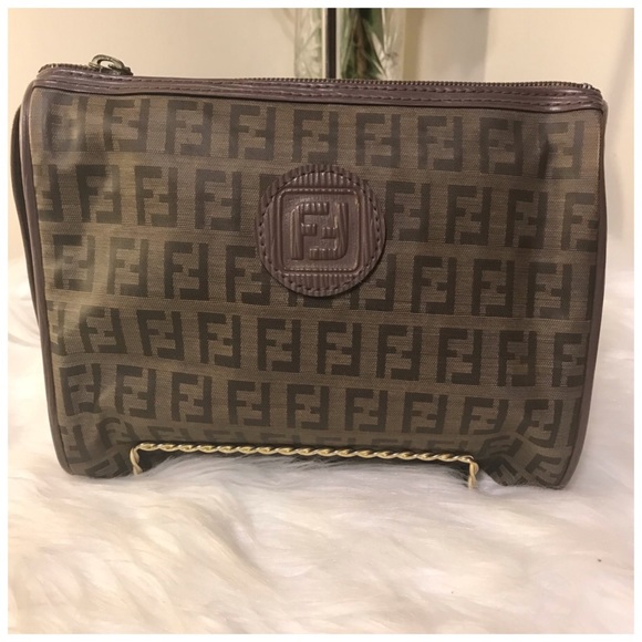 Fendi Handbags - 🌸SOLD🌸🌼Fendi Cosmetic Pouch🌼